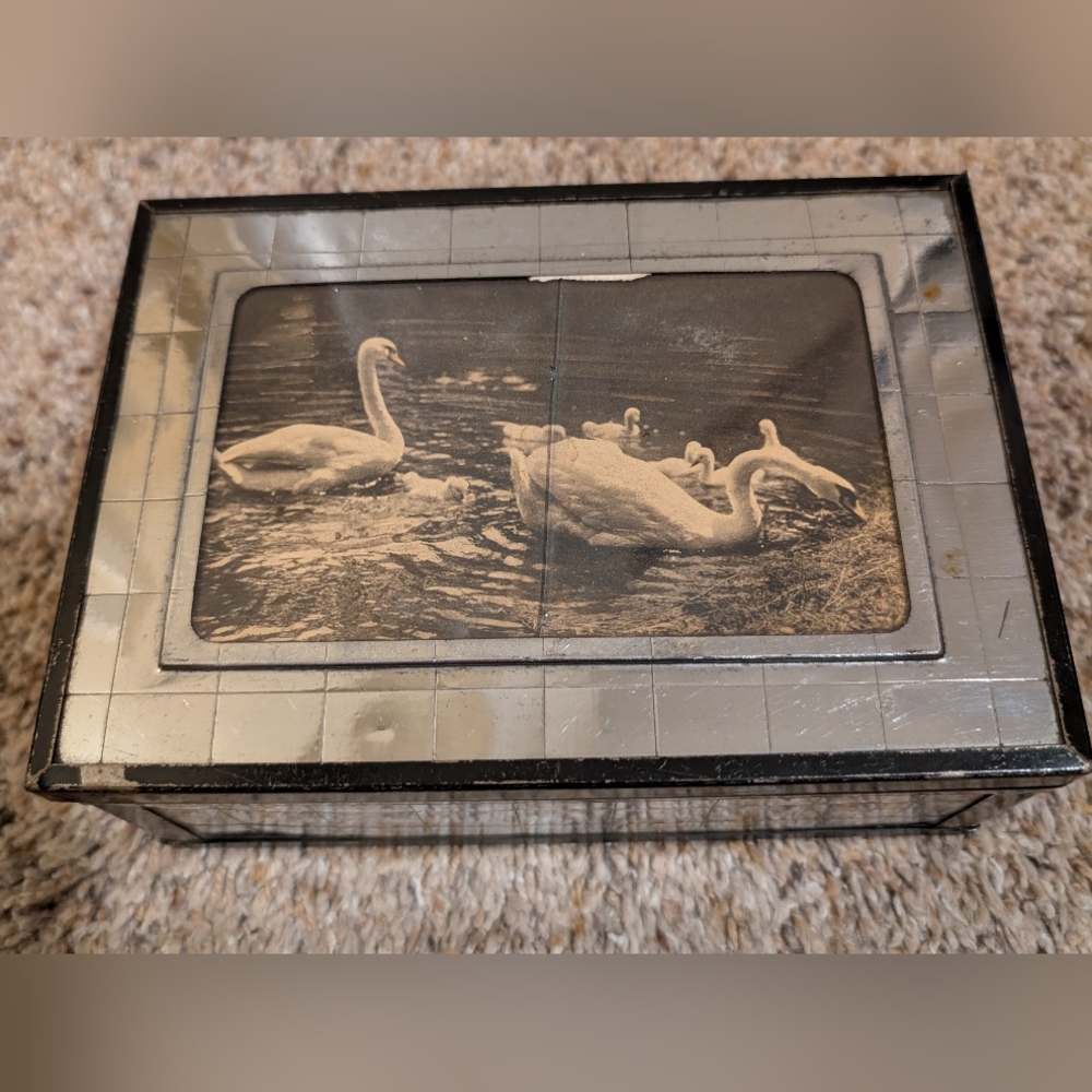 1926 Black On Silver Swan Wooden Hinged Jewelry Box